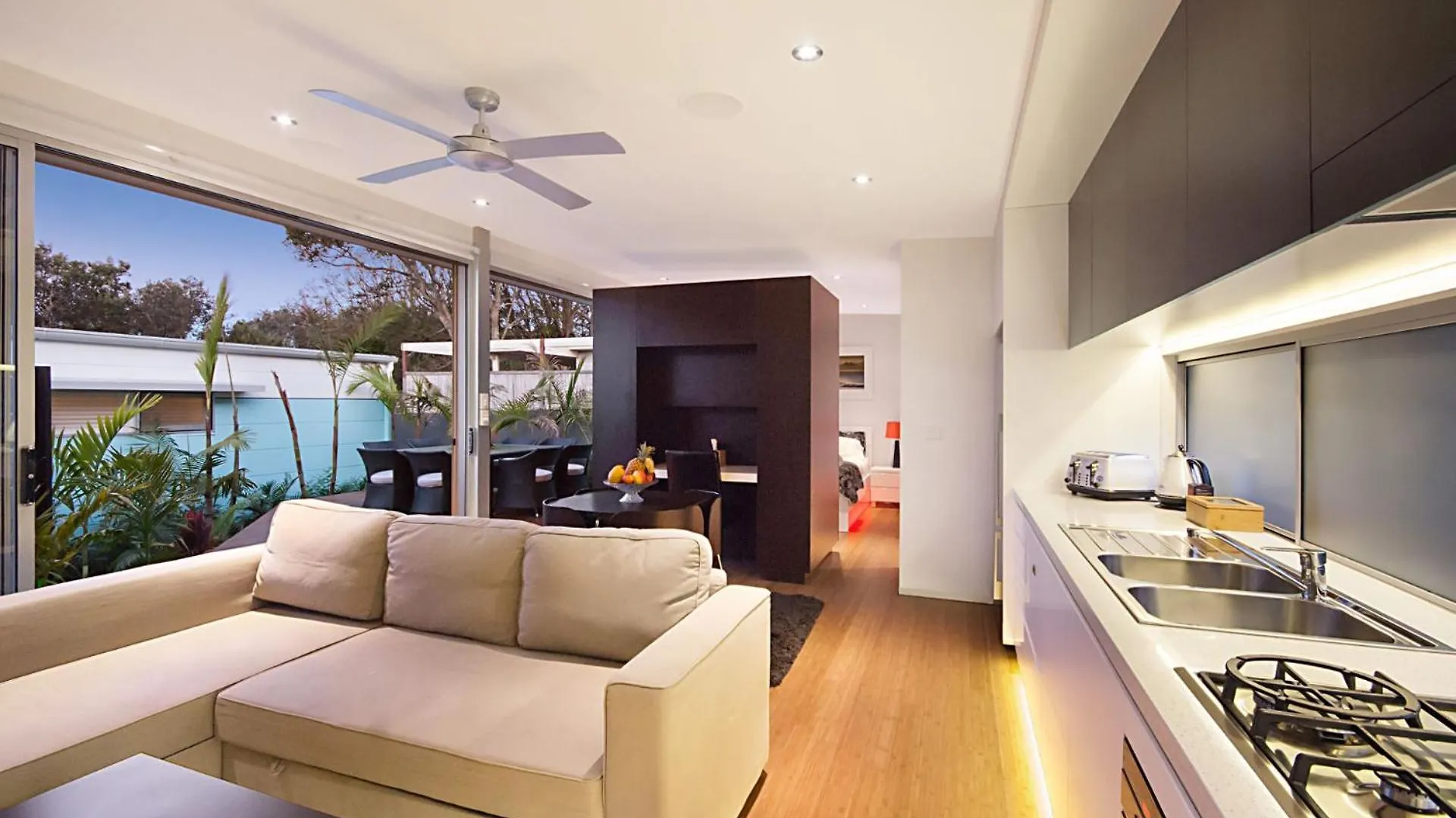 Cavvanbah - Yarrawarra Villa Byron Bay